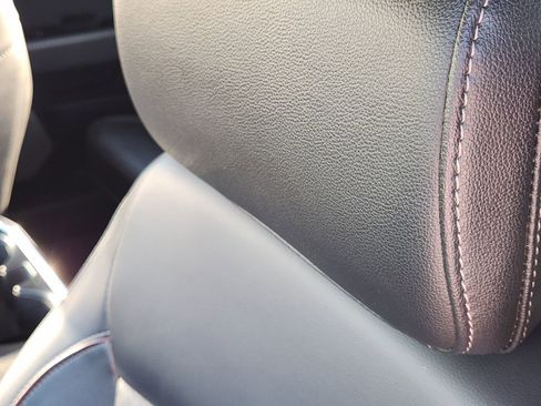 Used 2023 Ford F150 Lariat w/ FX4 Off-Road Package image 17