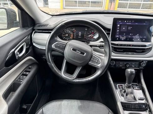 Used 2022 Jeep Compass Limited AWD/4WD image 18
