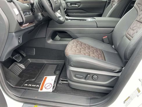 New 2026 Nissan Armada Platinum w/ Accent Package AWD/4WD image 18