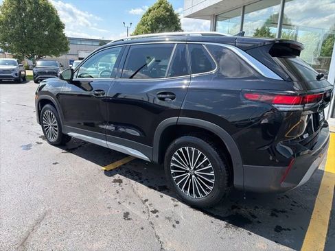 New 2025 Volkswagen Tiguan S AWD/4WD image 3