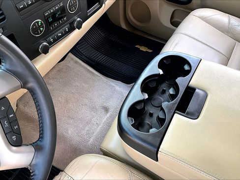 Used 2012 Chevrolet Silverado 1500 LT w/ Interior Plus Package RWD image 16