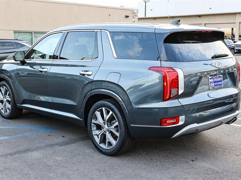 Used 2021 Hyundai Palisade Limited image 4