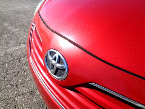 Used 2009 Toyota Camry XLE image 9