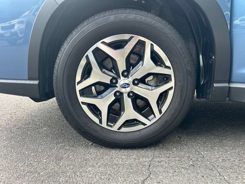 Certified 2023 Subaru Forester Premium AWD/4WD image 24