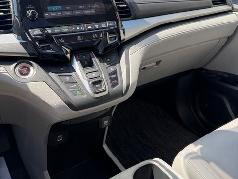 Used 2023 Honda Odyssey EX-L image 27