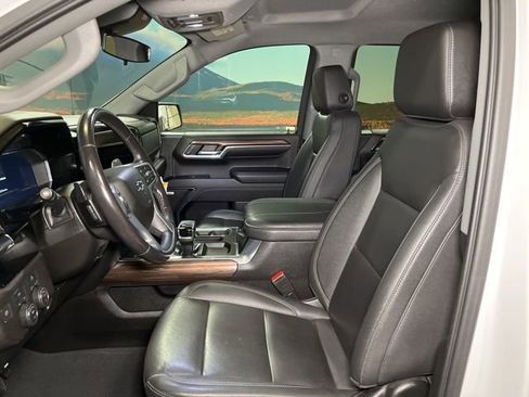 Used 2023 Chevrolet Silverado 1500 RST w/ Convenience Package II image 29