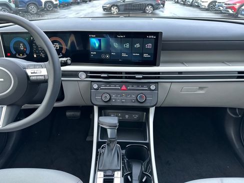 New 2026 Hyundai Tucson SE image 16