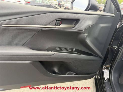 Certified 2025 Toyota Camry SE FWD image 21