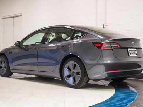 Used 2023 Tesla Model 3 Standard Range RWD image 27
