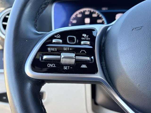 Used 2020 Mercedes-Benz E 350 4MATIC Sedan image 22