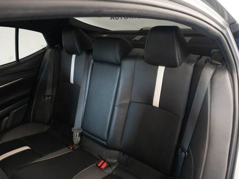 Used 2025 Toyota Camry SE FWD image 18