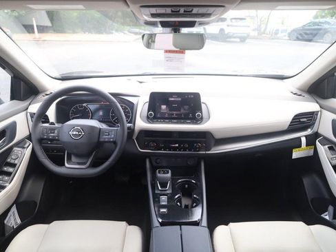 New 2026 Nissan Rogue Dark Armor FWD image 7