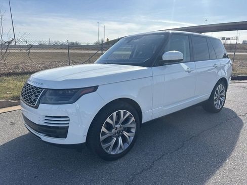 Used 2020 Land Rover Range Rover HSE image 1