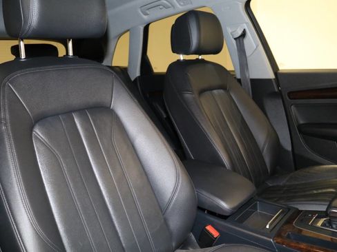 Used 2018 Audi Q5 2.0T Premium image 79
