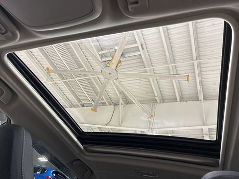 Used 2022 Subaru Forester Premium image 30