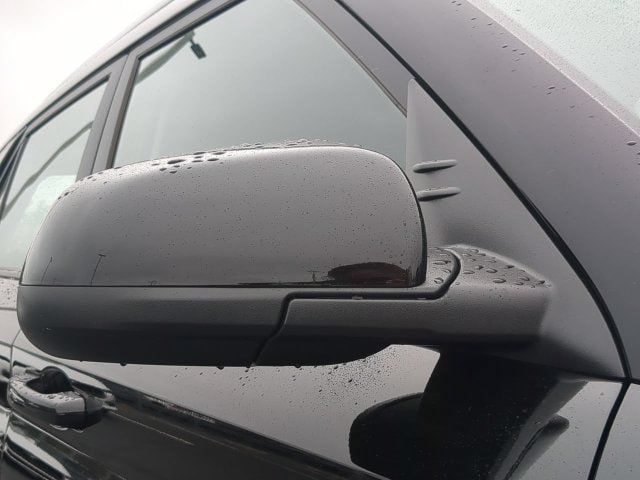 Used 2026 Hyundai Venue SEL FWD image 11