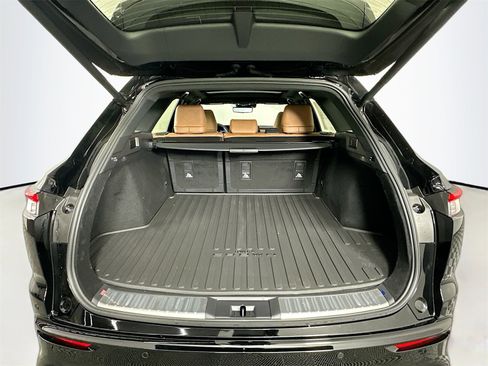 New 2026 Toyota Crown Signia image 28