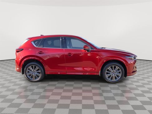 Used 2025 MAZDA CX-5 Signature image 24