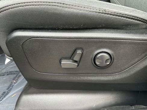 Used 2022 RAM 1500 Big Horn AWD/4WD image 28