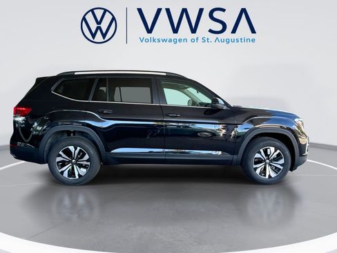 New 2026 Volkswagen Atlas SE image 10