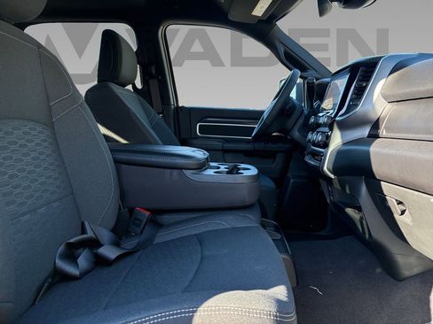 New 2025 RAM 2500 Big Horn image 8