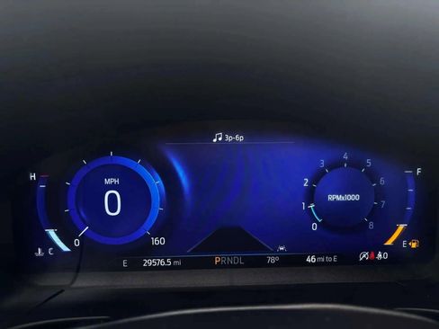 Used 2022 Ford Escape Titanium w/ Class II Trailer Tow Package image 26