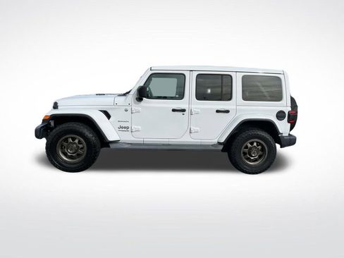 Used 2018 Jeep Wrangler Unlimited Sahara image 6
