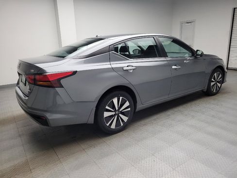 Used 2021 Nissan Altima 2.5 SV AWD/4WD image 10