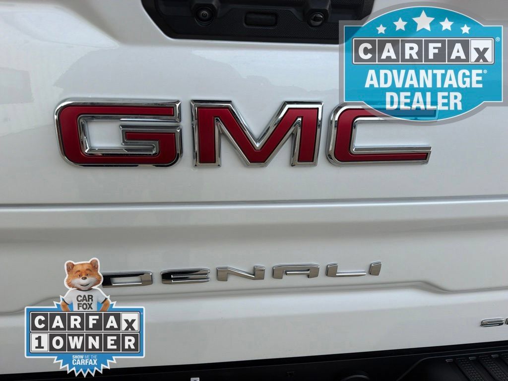 Certified 2024 GMC Sierra 1500 Denali w/ Technology Package RWD image 11