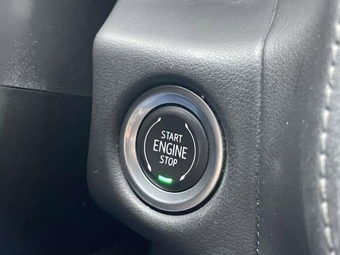 Used 2023 Chevrolet Suburban LT image 17