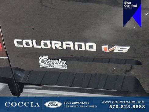 Used 2019 Chevrolet Colorado Z71 w/ Z71 Midnight Edition image 29