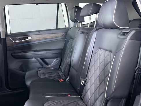 New 2025 Volkswagen Atlas SEL Premium R-Line image 23