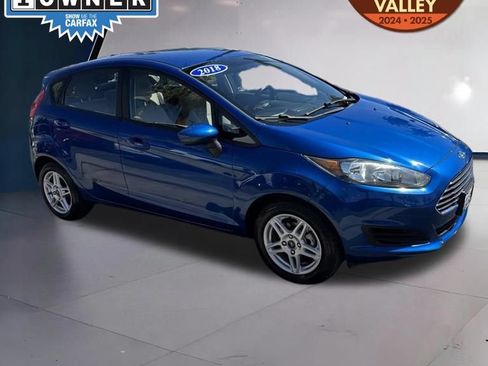 Used 2018 Ford Fiesta SE FWD image 1
