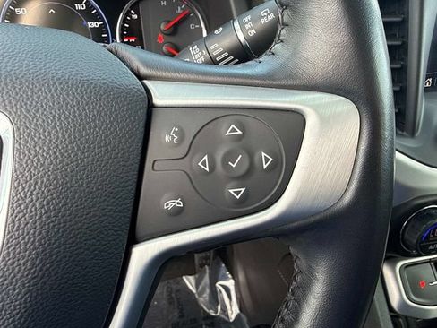 Used 2020 GMC Acadia SLT w/ Driver Alert Package II AWD/4WD image 25