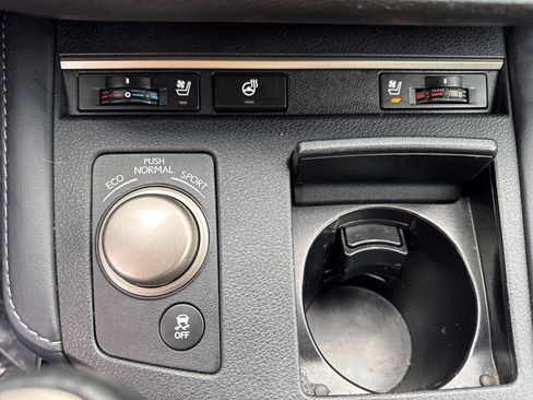 Used 2018 Lexus ES 350 w/ Navigation System Package image 22