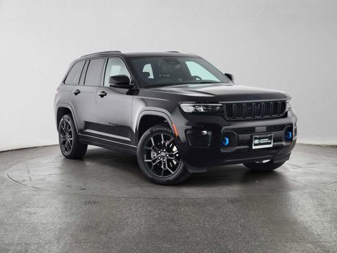 Used 2024 Jeep Grand Cherokee Limited 4xe AWD/4WD image 2