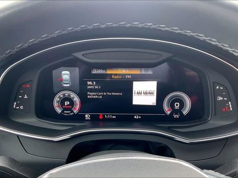 Used 2023 Audi A6 3.0T Prestige image 16