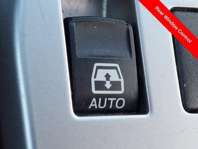Used 2020 Toyota 4Runner Limited AWD/4WD image 26