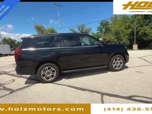 Used 2025 Ford Expedition Active AWD/4WD image 9