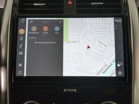 Certified 2025 Land Rover Discovery Dynamic SE image 24