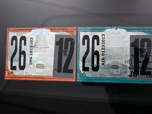 Used 2022 Toyota Camry XSE image 39