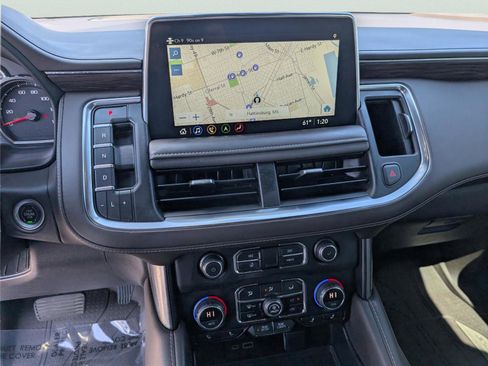 Used 2021 Chevrolet Tahoe Z71 w/ Rear Media and Nav Package image 17