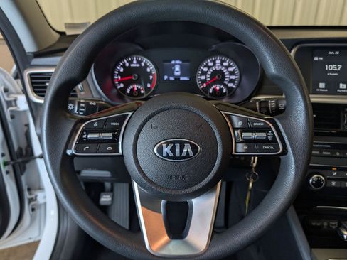 Used 2020 Kia Optima LX FWD image 20