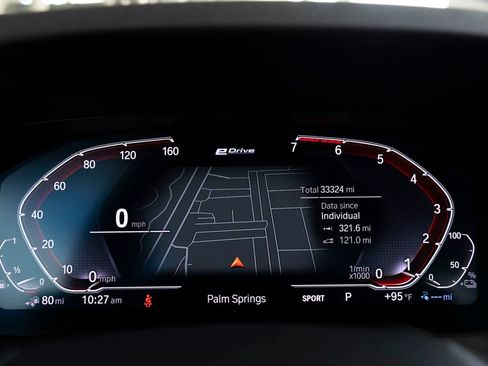 Used 2021 BMW 330e RWD image 10