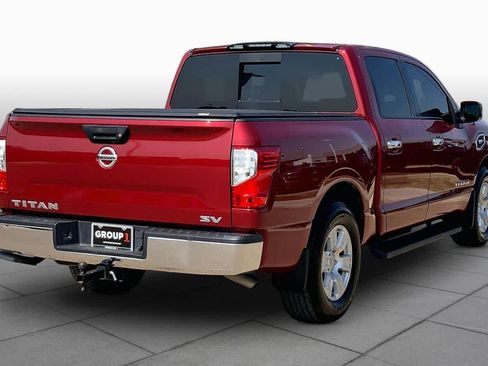 Used 2017 Nissan Titan SV RWD image 13