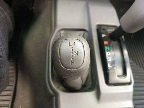 Used 2001 Toyota Tacoma 4x4 Xtracab V6 image 14