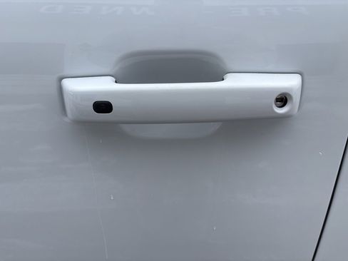 Used 2023 Ford F150 XLT w/ Equipment Group 302A High image 13