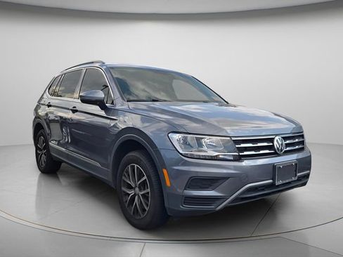 Used 2020 Volkswagen Tiguan SE AWD/4WD image 4