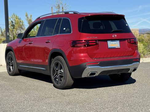 New 2026 Mercedes-Benz GLB 250 image 10