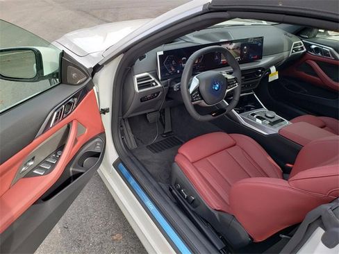New 2026 BMW 430i xDrive Convertible w/ Premium Package image 9